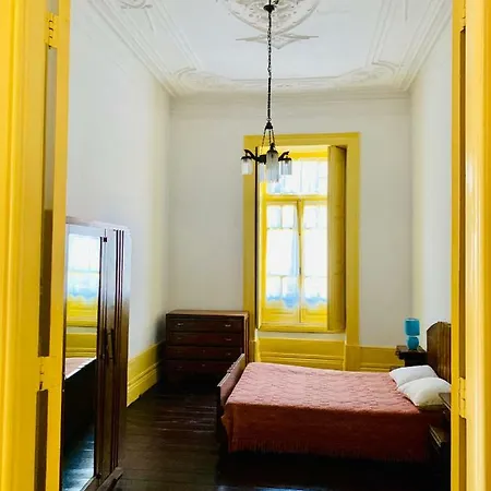 House In The Heart Of Espinho * Espinho (Aveiro)