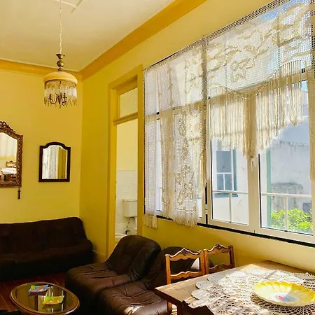 House In The Heart Of Espinho *